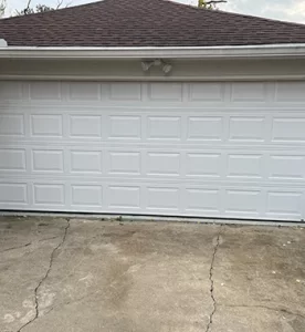 Garage door repair experts in Houston